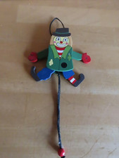 Figur Clown Hampelmann Holz grüne Jacke ca. 9,5 cm hoch