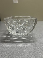 VTG Paloma Picasso Square