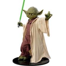 STAR WARS - GENTLE GIANT YODA - 1:1 LIFE-SIZE FIGUR / LIGHT & SOUND