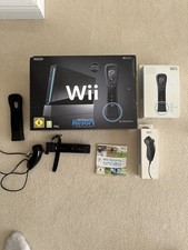 Nintendo Wii Konsole Sports Resort Pak Schwarz in OVP + Spiel und 2x2Controller 