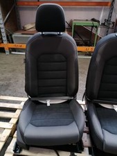 Fahrersitz (Neuteil) vorne