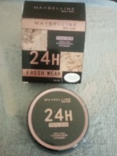 Maybelline 24 h Hybrid Puder