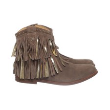 Zecchino D'Oro, Boots