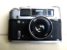 Revue 4 ( russische Kamera Fed 4) mit Objektiv Industar 61 2,8/52mm