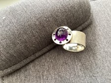 Massiver Ring mit Amethyst