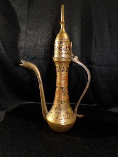 Orientalische kanne aus - orientalische,