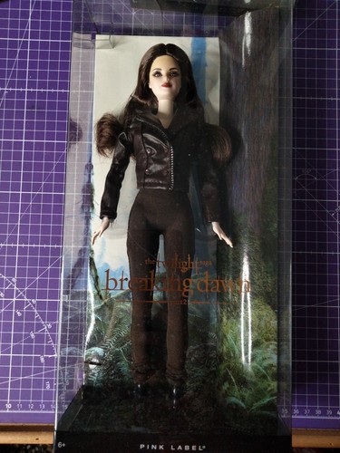 The twilight saga breaking - saga,