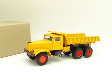 Ixo SB 1/43 - Kraz 256 Kipper