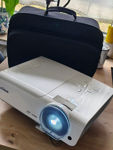 Vivitek du978 dlp - du978-wt,