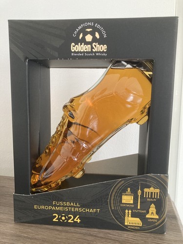 Golden shoe - golden,