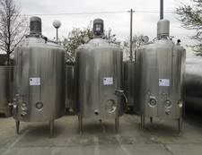 Behälter 1.200 Liter aus V2A, gebraucht, temperierbar, isoliert, stehend