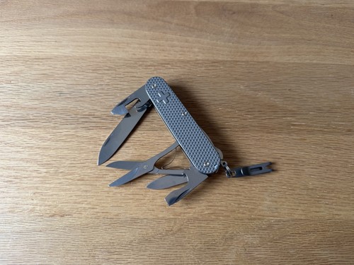 Victorinox 91mm titan climber - 91mm,