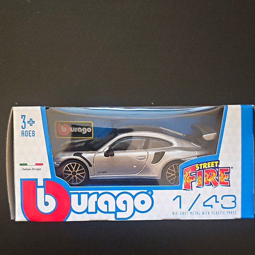 Bburago porsche 911 - gt2, rs