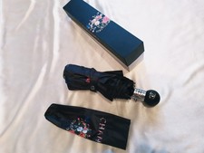 Chanel Regenschirm