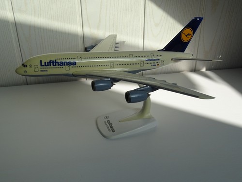 Lufthansa a380 200 bitte - a380, 1:200