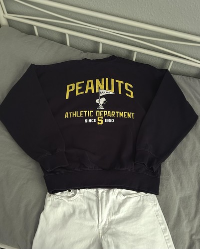 Snoopy sweatshirt - h&m,