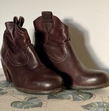 Felmini-Stiefelette, braun