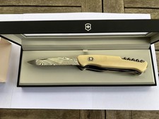Victorinox Ranger 55 Damast Ltd. Edition 2023 Jahresmesser
