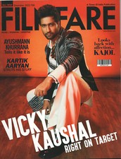 FILMFARE Dez 2022 Bollywood Magazin in Englisch aus Indien - Kajol, Ayushmann