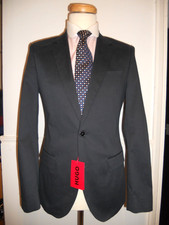 HUGO BOSS Recent Red Label
