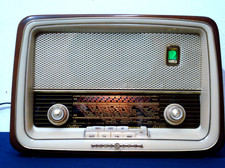 Röhrehradio Loewe Opta Bella