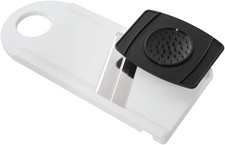 Fackelmann Gemüsehobel mit Restehalter, Gemüseschneider mit 2 Edelstahl-Klingen,