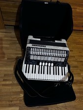 Hohner Concerto III Akkordeon