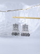 I05 Earring Geometric Stylized