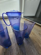 Tupperware Eleganzia Set 5 tlg. Kanne groß  + 4 Becher Blau grüner Boden