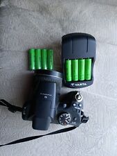 Fujifilm FinePix S4000 Series  14.0MP +Varta Charger+ für AA