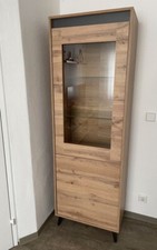 Vitrinenschrank /