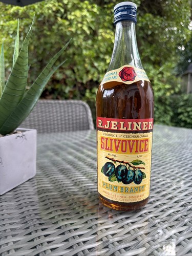 Jelinek slivovice - jelinek,