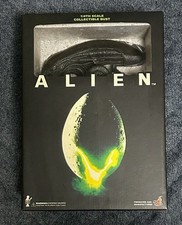 Hot Toys Alien 1/4 Scale