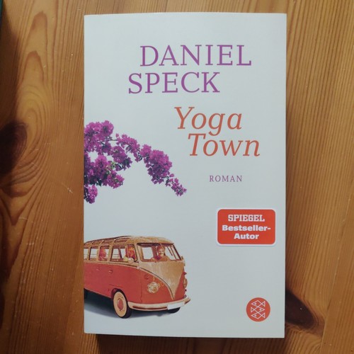 Yoga town daniel speck top - town,