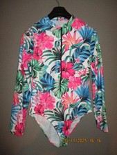 285. Damen Surfanzug