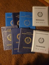 6x Reisepass, 2x Wehrpass DDR m. Eintragung