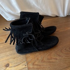 Minnetonk  Moccasin 39