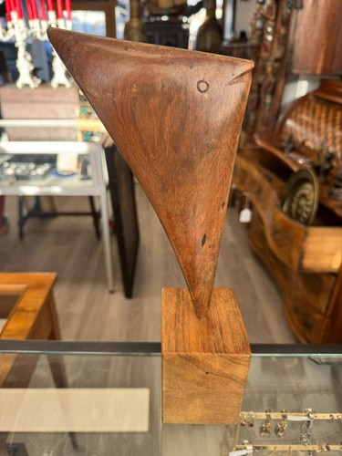 Sakari pikälä holzskulptur - sakari,