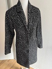 Schöner Mantel von Esprit in