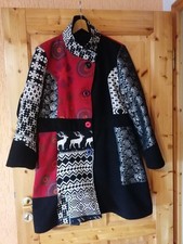 Extravaganter Wintermantel Gr. 40/42 - Gr. L - Wintermotiv - Warmes Material