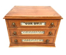 Antike Kurzwaren Tischplatte