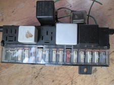 VW Golf 1 MKI Gti 1.8 LT Sicherungskasten Zentralelektrik 171941821B 171941813B