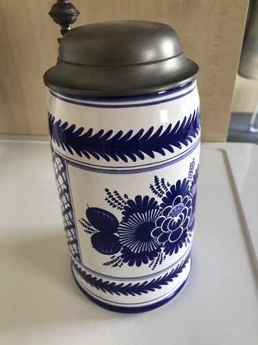 Keramik krug mit zinndeckel - keramik-krug,
