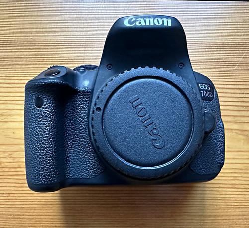 Canon eos 700d dslr kamera - canon,
