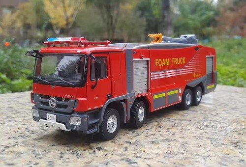 Scale mercedes benz - 1/50,
