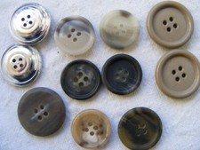 Konvolut Knopf große Knöpfe Posten Lot alt Jacke Mantel Set Sammlung vintage