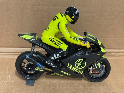 Minichamps rossi yamaha - rossi,