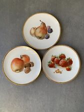 Hübsche antike Teller, Porzellan - Motiv Herbst, Obst mit Goldrand