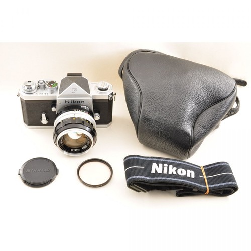 Nikon eye level analoge - f,