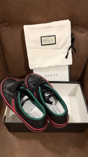 Gucci tennis 1977 off the - 1977, „off